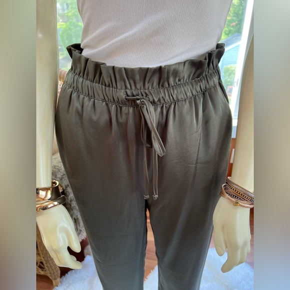 Express Ankle Satin Sheen High Rise Pants - Picture 6 of 10